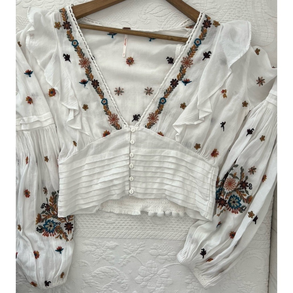 Free People Ava Embroidered Blouse White Small Festival BohoBalloon Sleeve Tunic